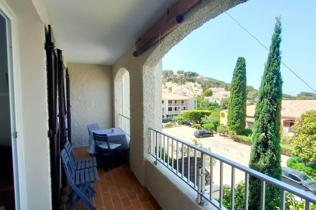 Brad'S House. Apartment Saint-Cyr-sur-Mer Bagian luar foto